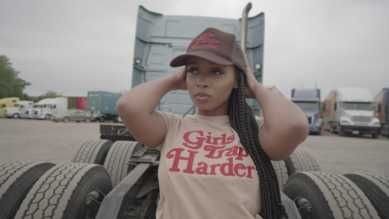 Girls Trap Harder Tee (Sand/Red)